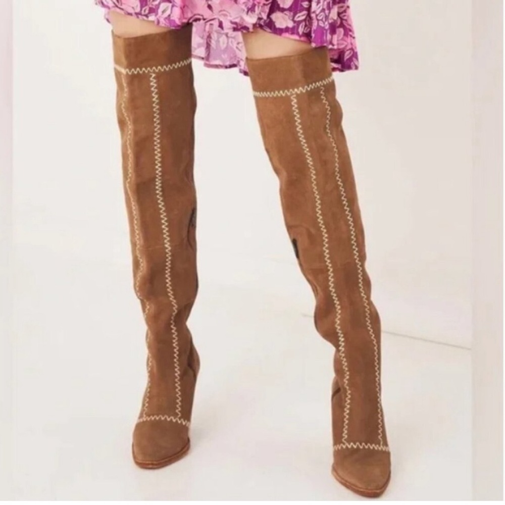 ✨Spell and the Gypsy✨ Zephyr Over the Knee boots - Picture 2 of 8